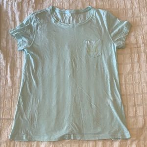 Vineyard Vines tee